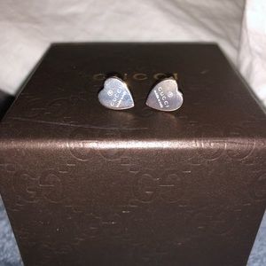 Gucci Trademark Heart Stud Earrings